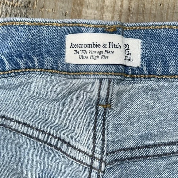 Abercrombie & fitch flare jeans - Picture 4 of 4